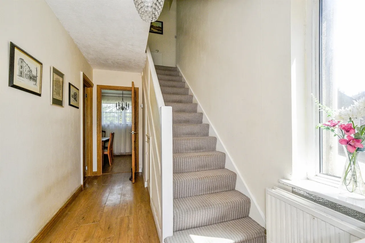 Hardens Close, Chippenham, photo 12