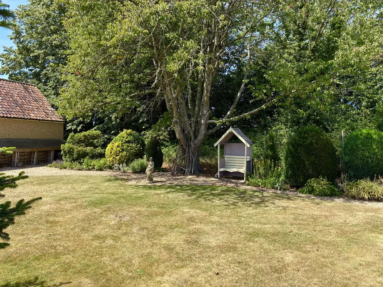 The Green, Great Cheverell, SN10, photo 28