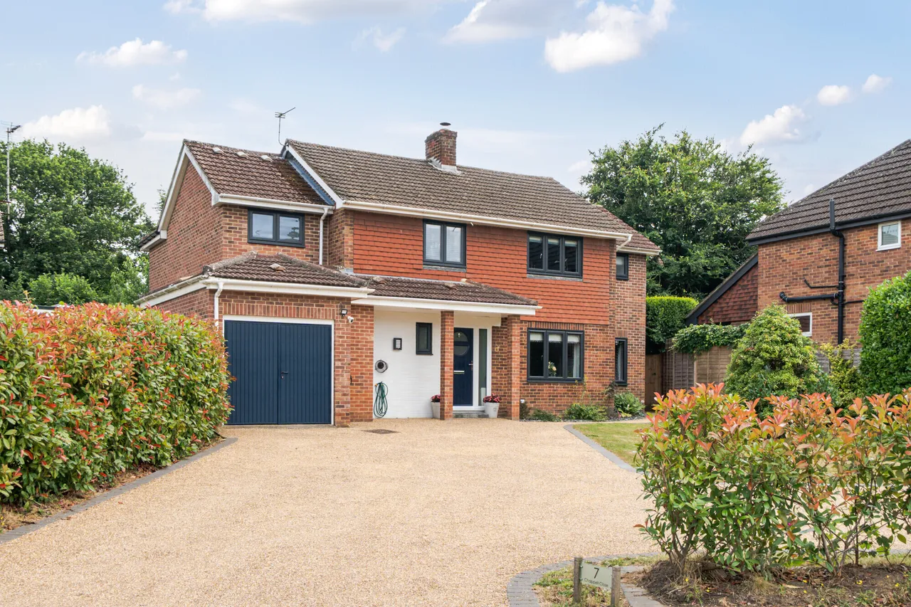 5 bed house for sale — Chappell Close, Liphook, GU30