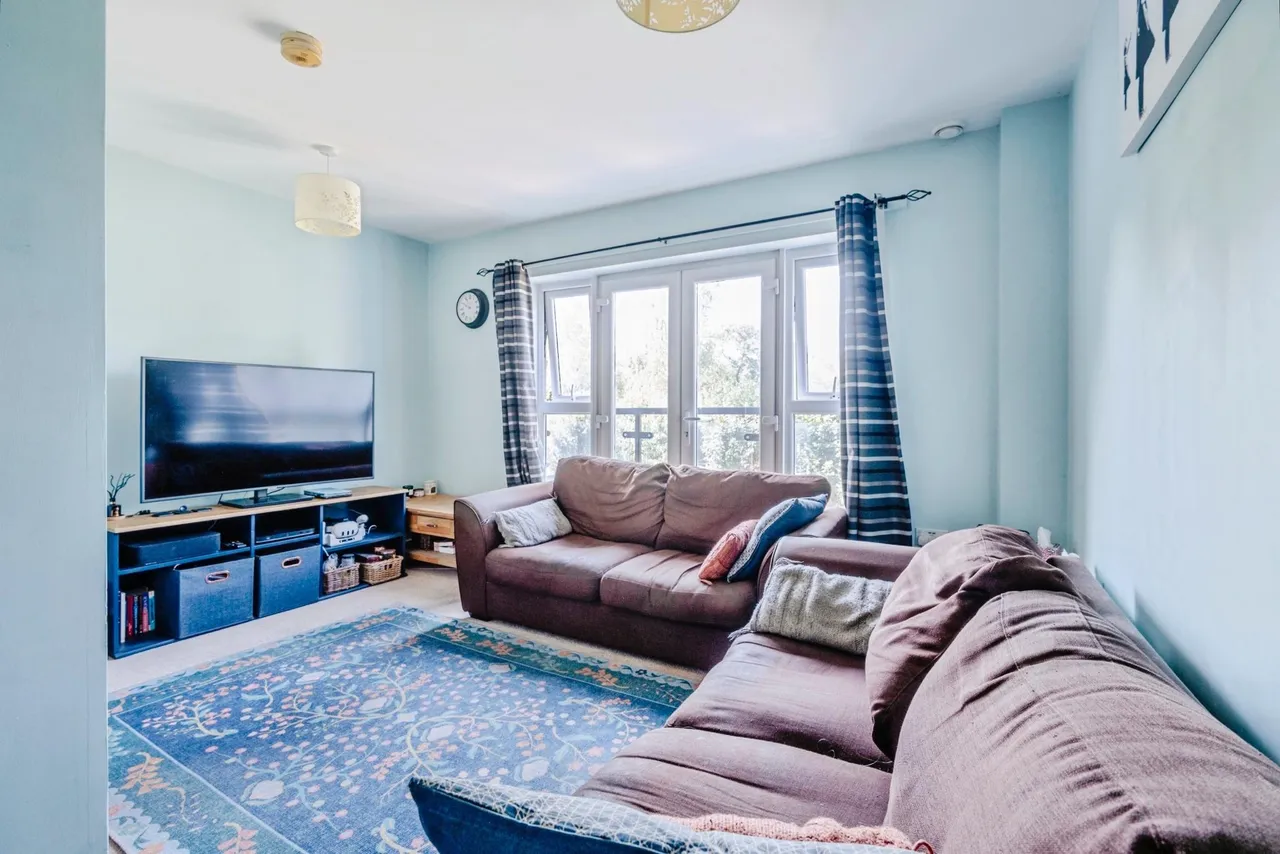 Dalmeny Way, Epsom, KT18, photo 5