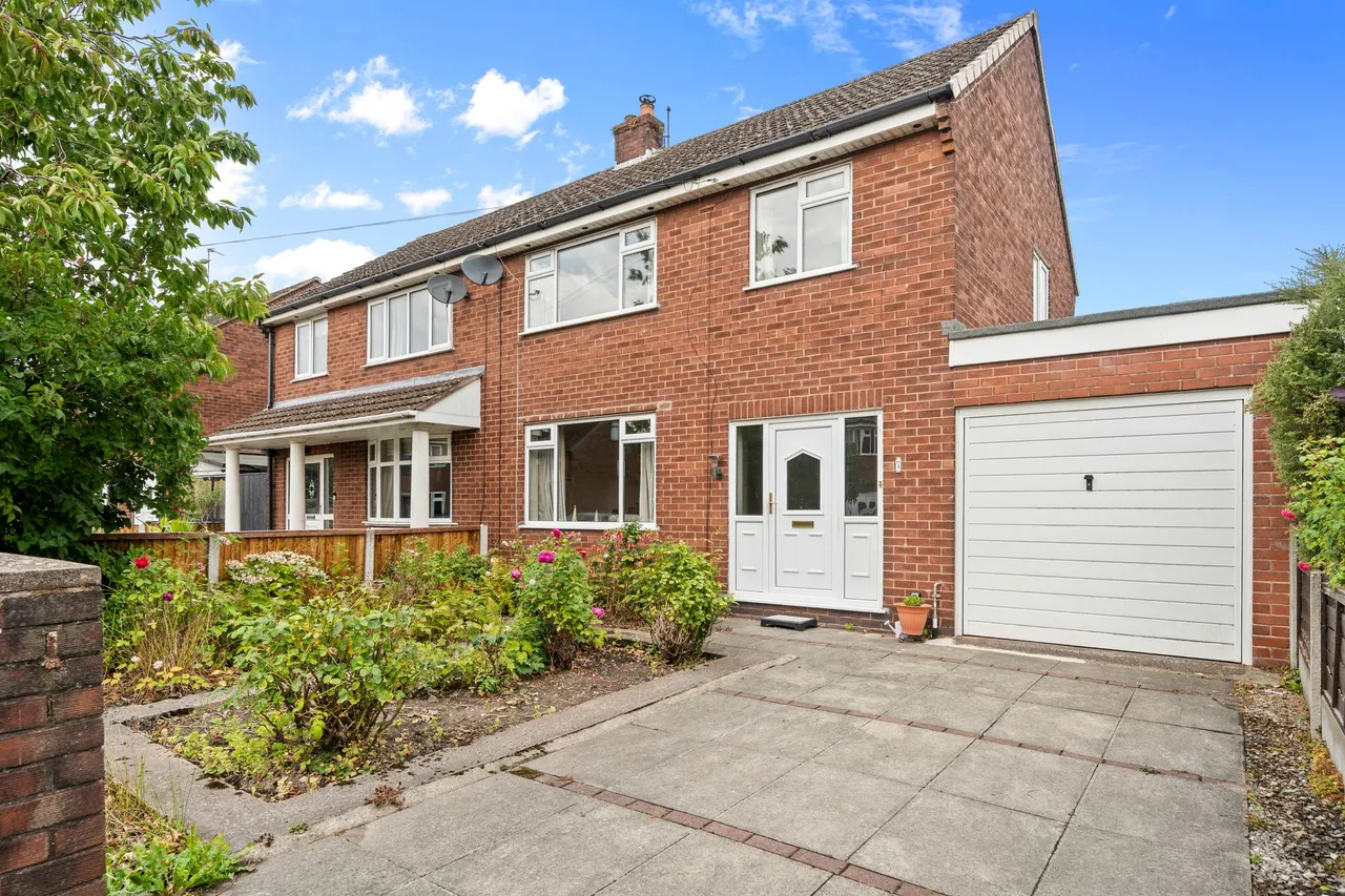4 bed house for sale — Greendale Crescent, Leigh, Leigh, WN7 2LQ