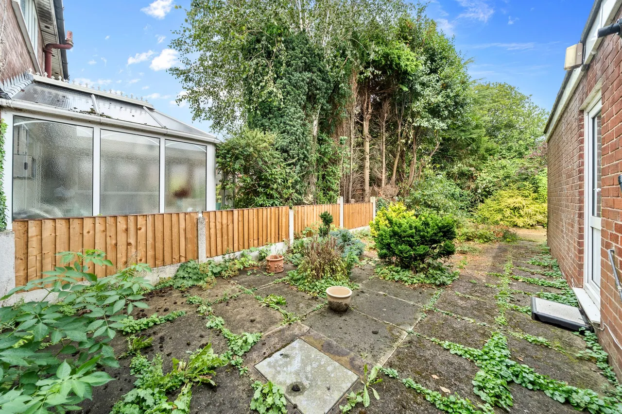 Greendale Crescent, Leigh, Leigh, WN7 2LQ, photo 15