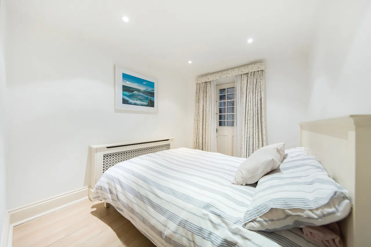 5 Star House, 14 Chelsea Embankment, London, photo 3