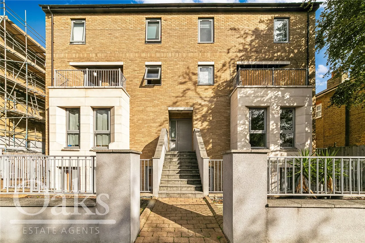 Dagnall Park, South Norwood, SE25, photo 9