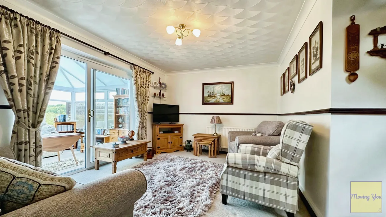 Highland Gardens, Neath, photo 6