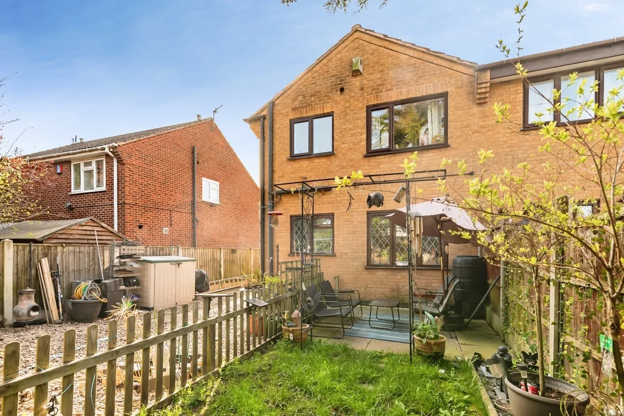 Gothic Close, Nottingham, Nottinghamshire, NG6, photo 17
