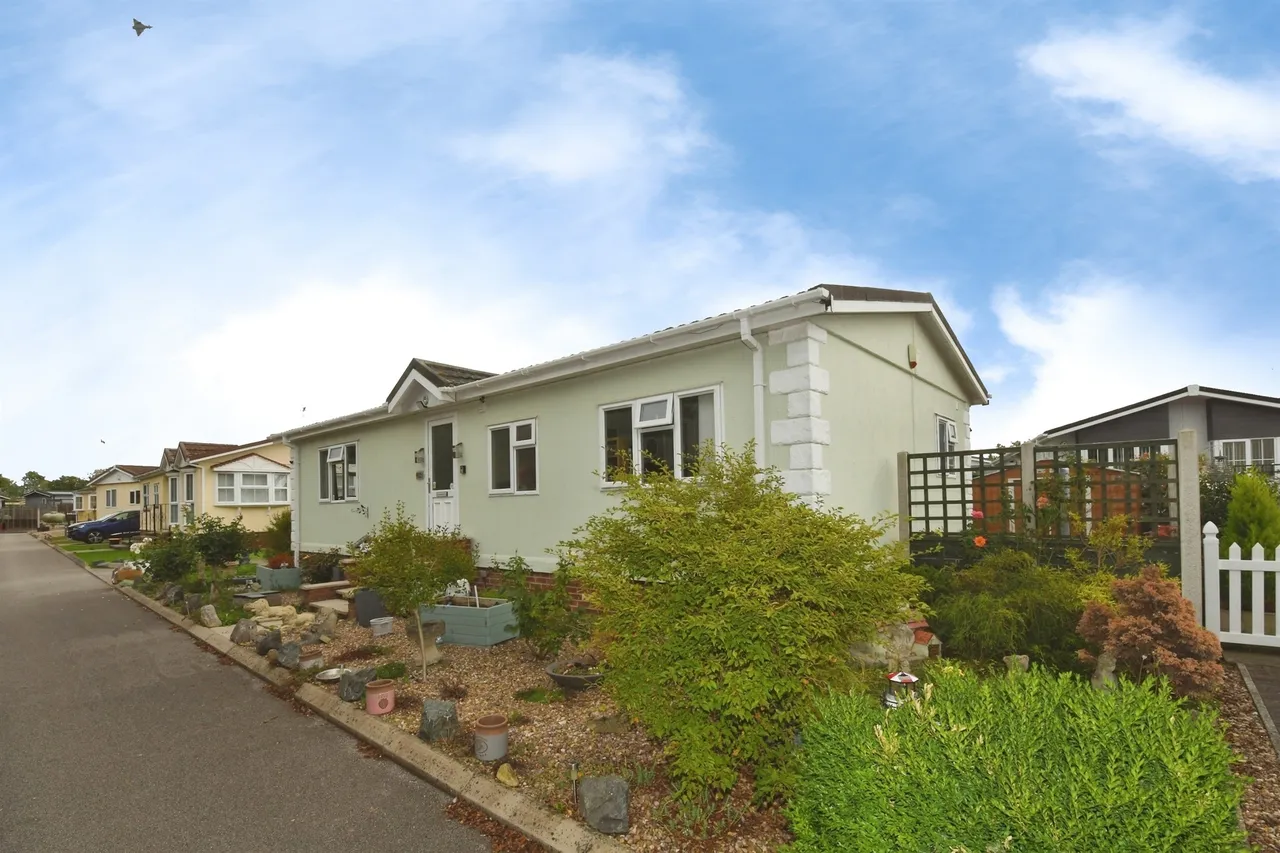 Riverbank Close, Dogdyke, LN4, photo 5