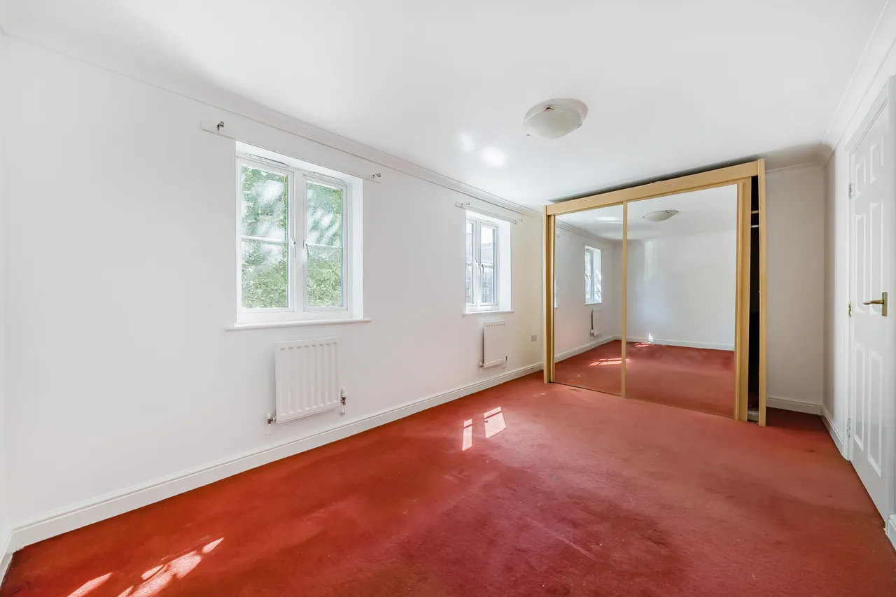 92 Chandler Way, London, photo 5