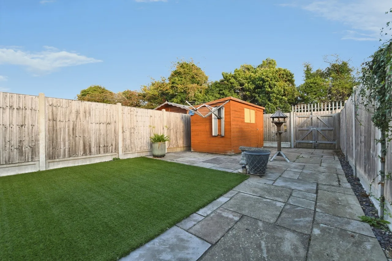 The Leas, Burnham-On-Crouch, CM0, photo 18