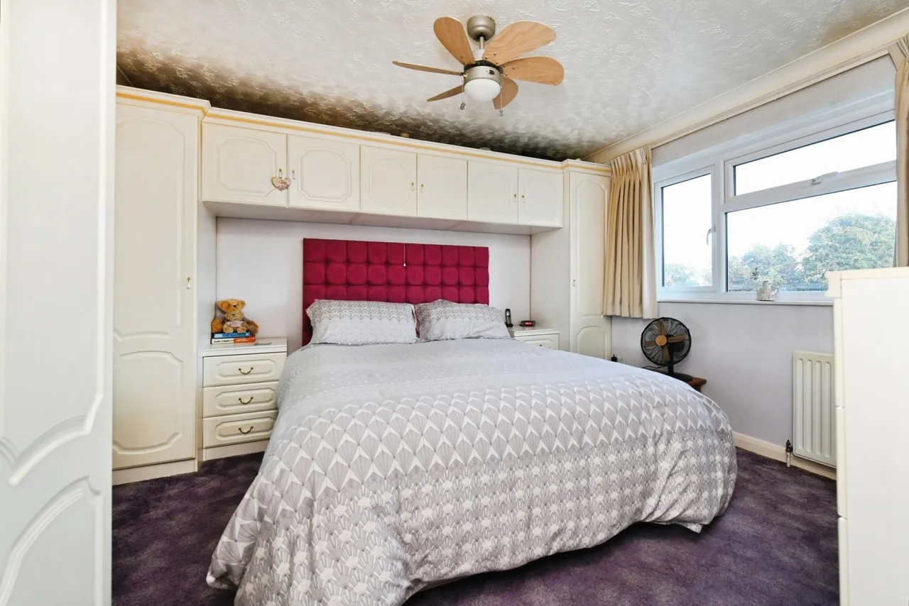 The Leas, Burnham-On-Crouch, CM0, photo 14
