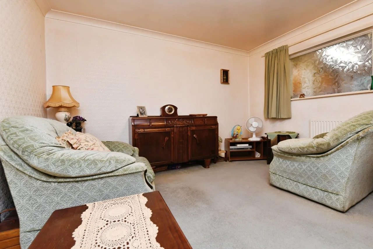 The Leas, Burnham-On-Crouch, CM0, photo 9