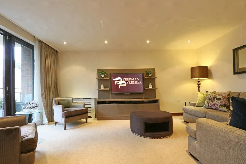 Ennismore Gardens, SW7, photo 2