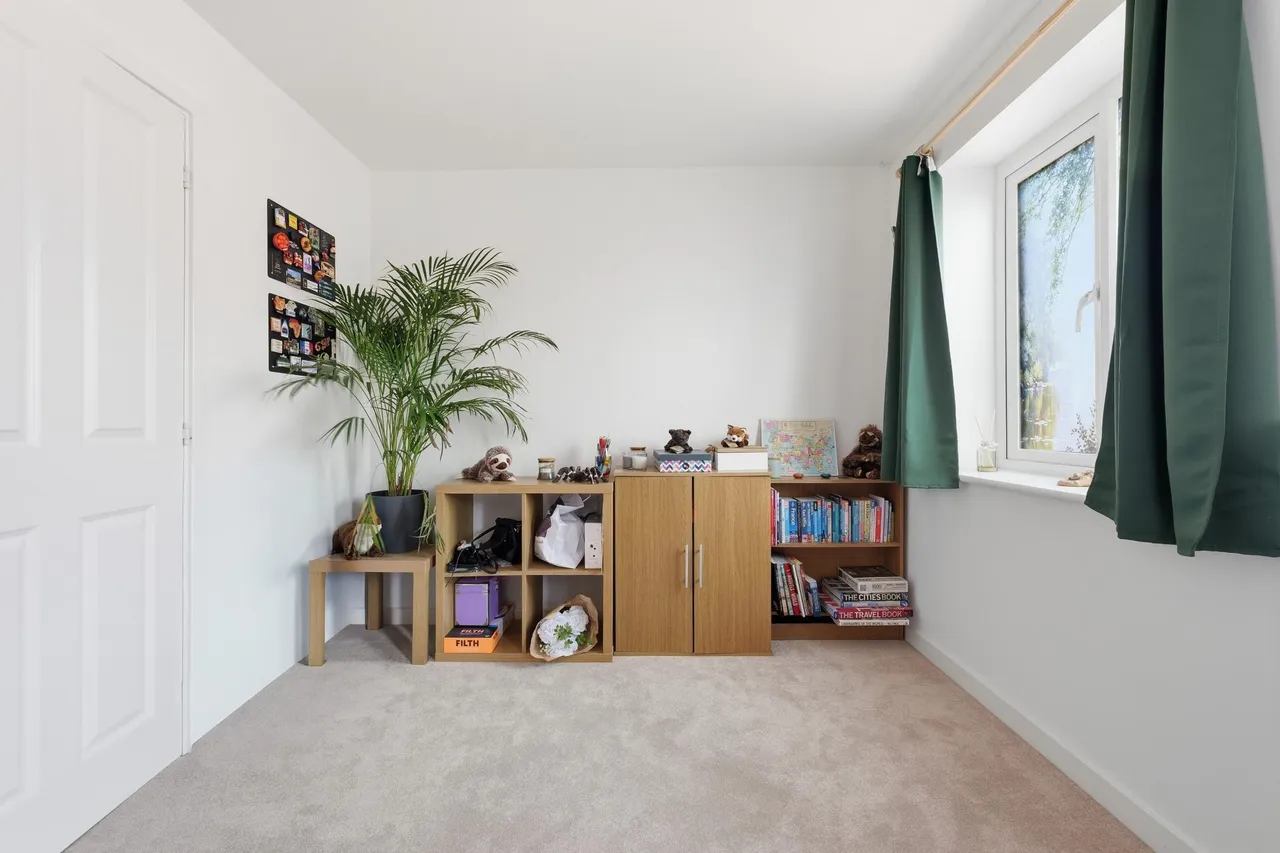 The Avenue, Chesterfield, S42, photo 18