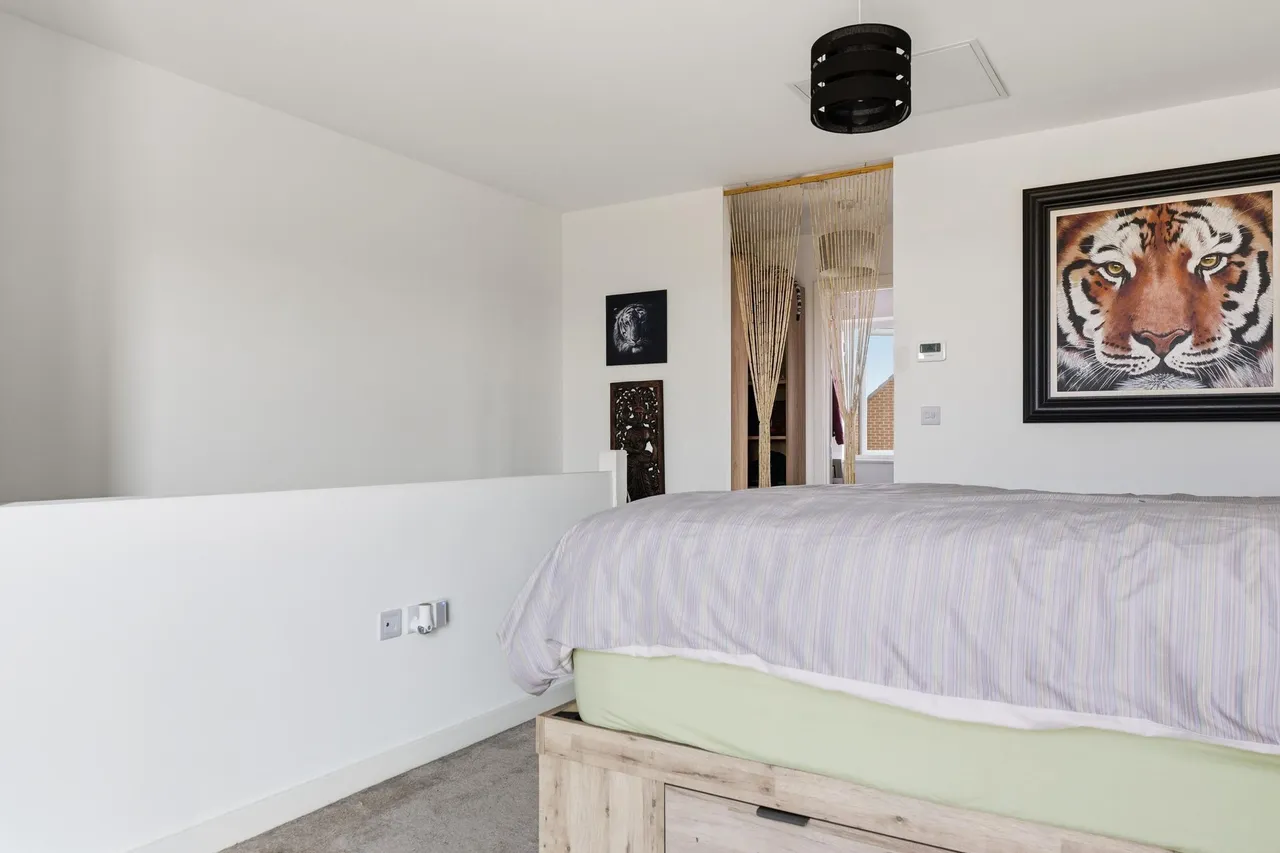 The Avenue, Chesterfield, S42, photo 17