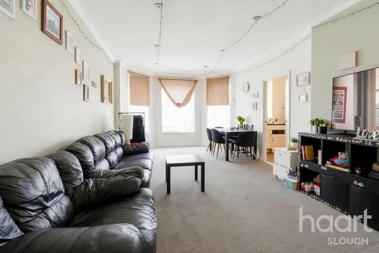 Upton Court Road, Slough, SL3, photo 4