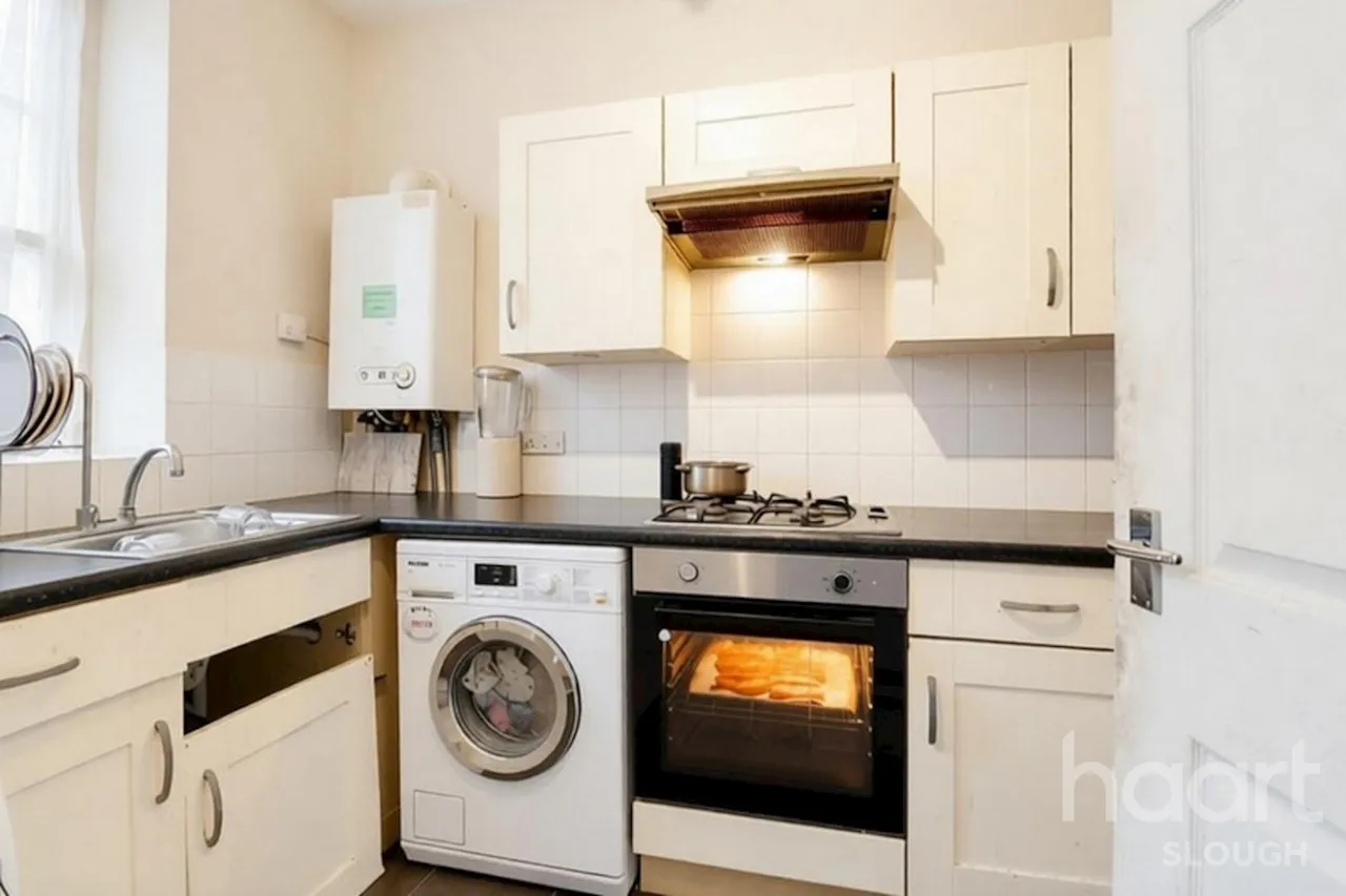 Upton Court Road, Slough, SL3, photo 6