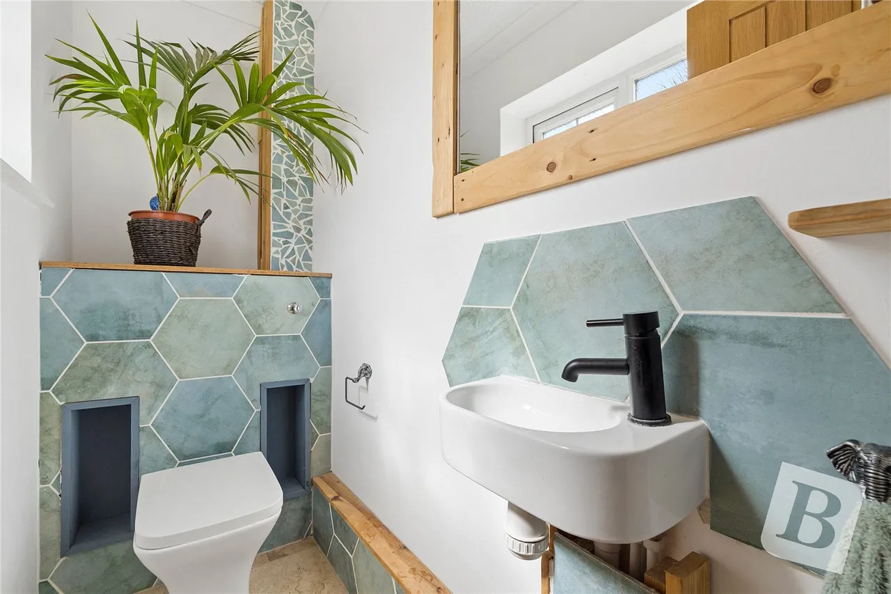 Regency Close, Wickford, Essex, SS11, photo 12