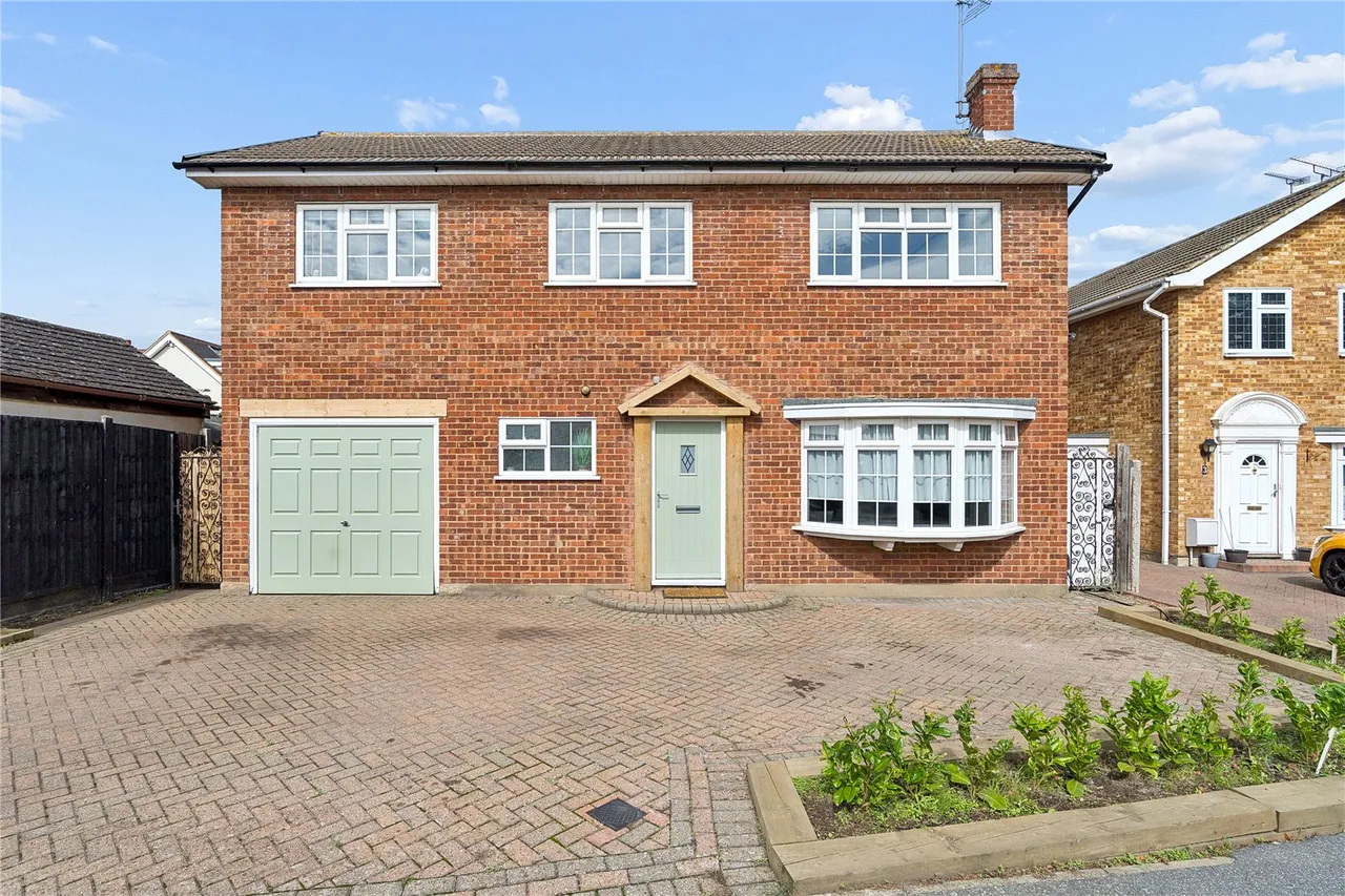 4 bed house for sale — Regency Close, Wickford, Essex, SS11