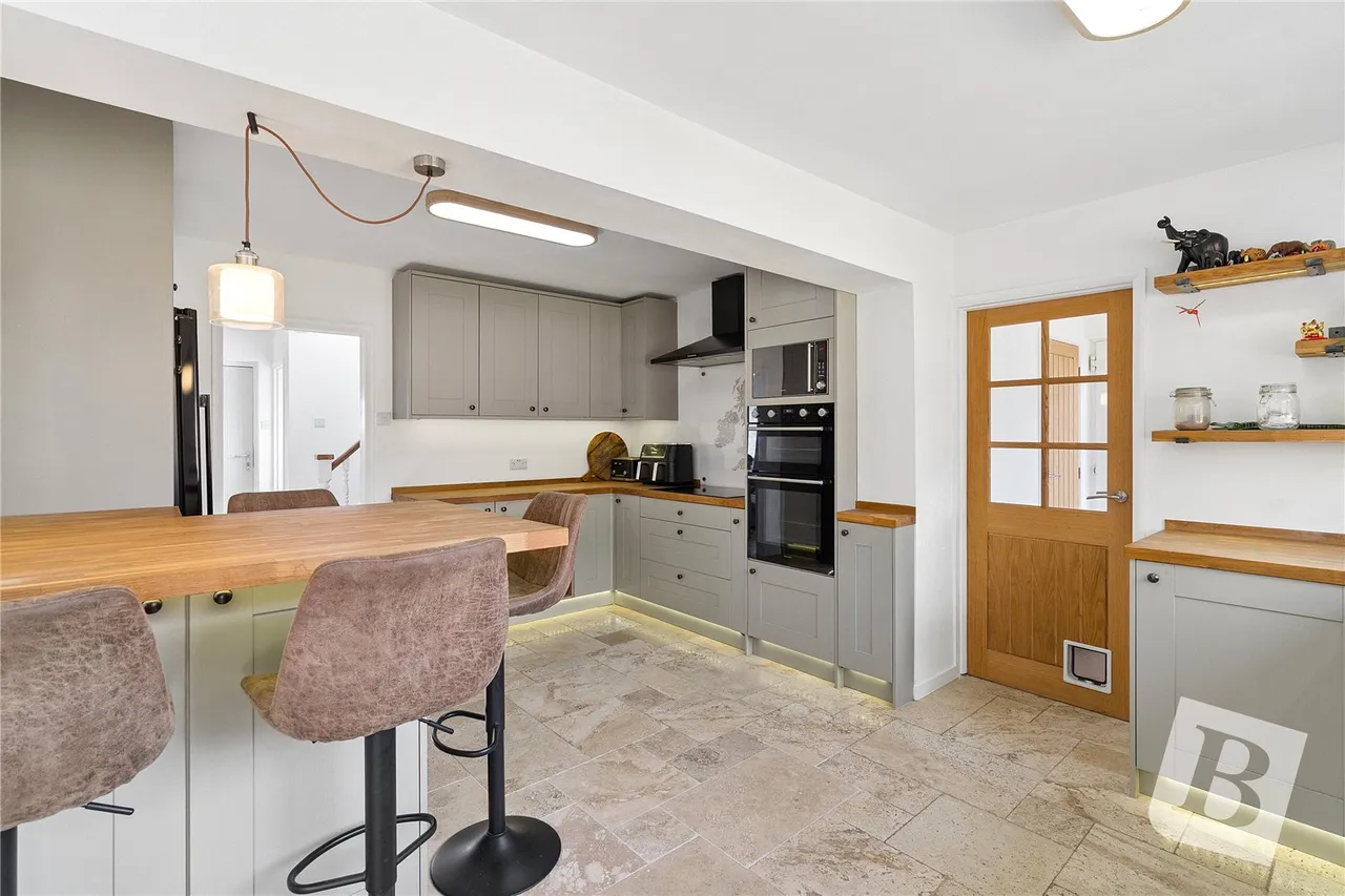 Regency Close, Wickford, Essex, SS11, photo 6