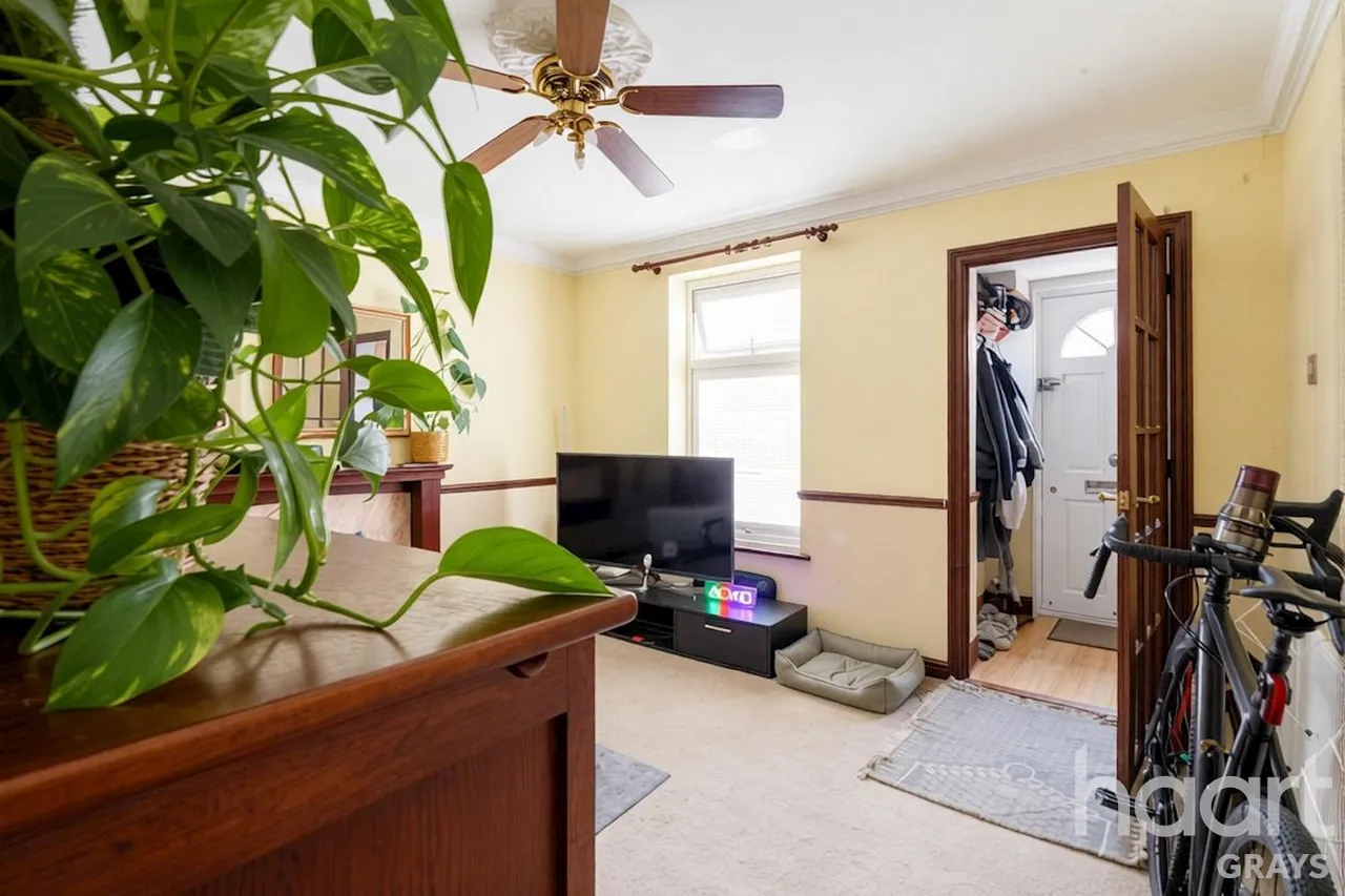 Prospect Place, Grays, RM17, photo 5