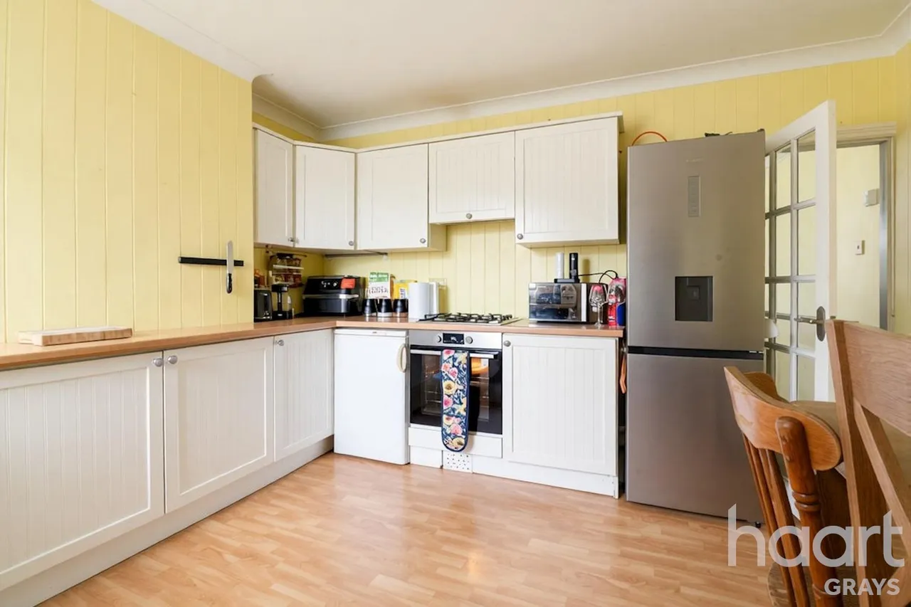 Prospect Place, Grays, RM17, photo 6