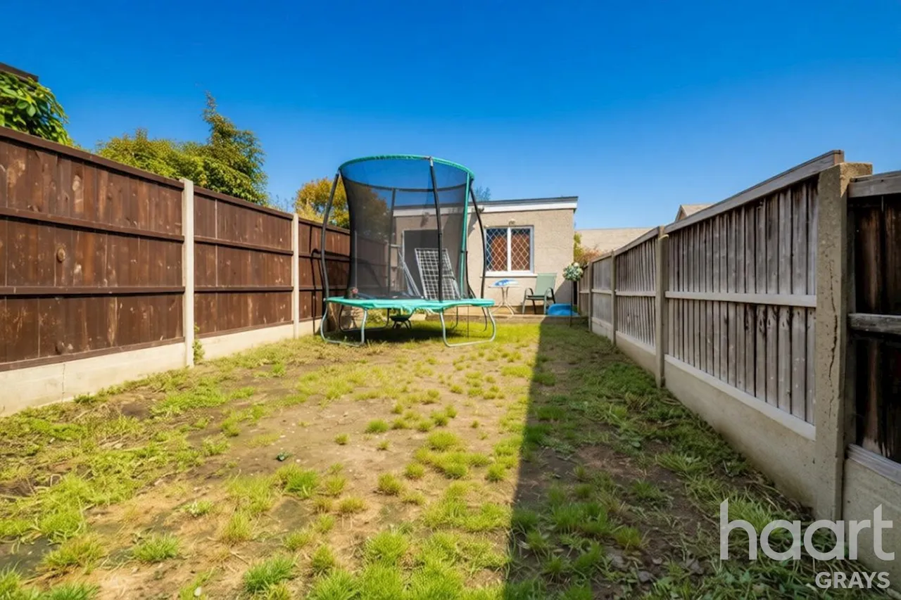 Prospect Place, Grays, RM17, photo 13
