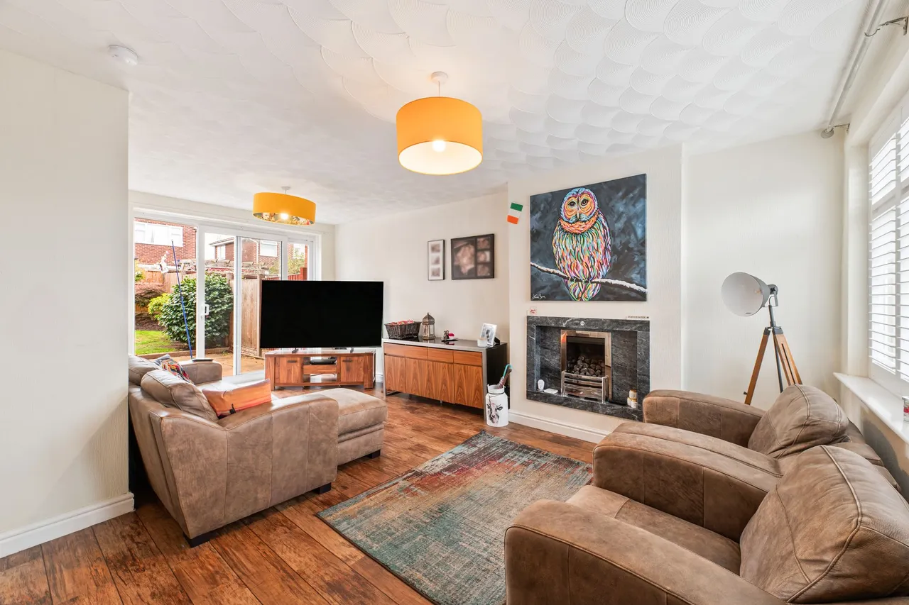 Morton Avenue, Frodsham, photo 2