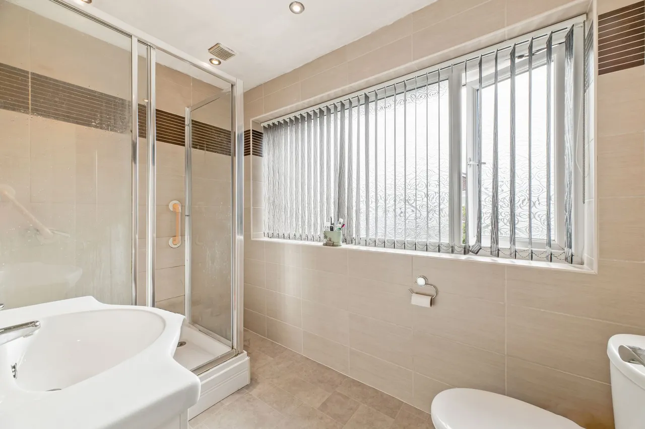 Morton Avenue, Frodsham, photo 11