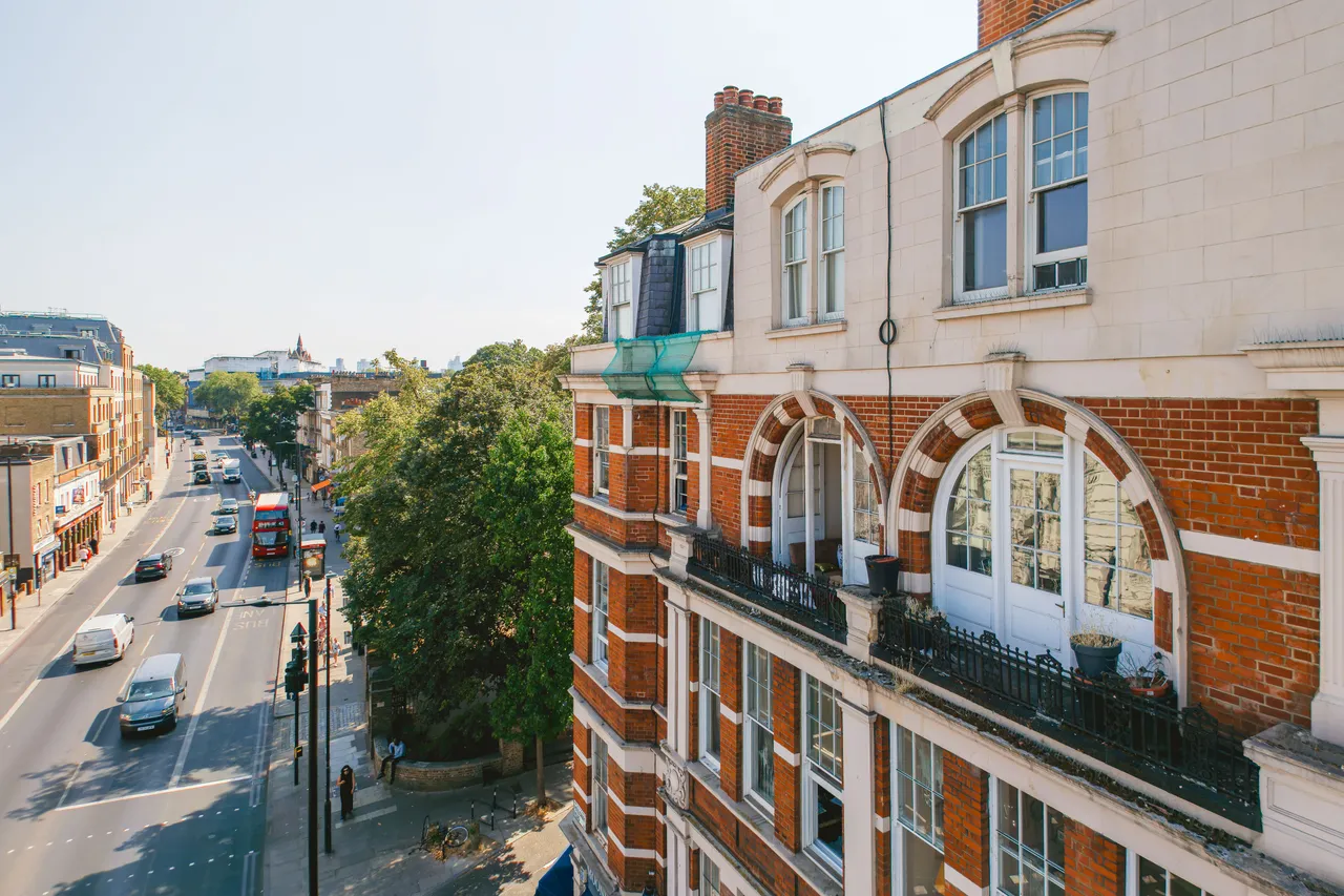 Holloway Road, London, N7, photo 2