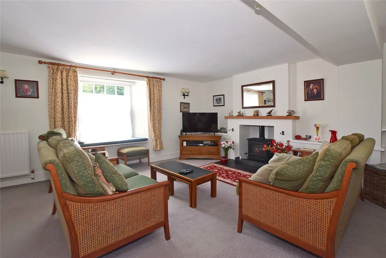 Elm Farm Lane, Colyford, Colyton, Devon, EX24 6QS, photo 4