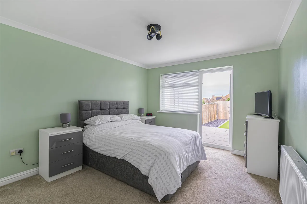 Horsham Avenue, Peacehaven, photo 5