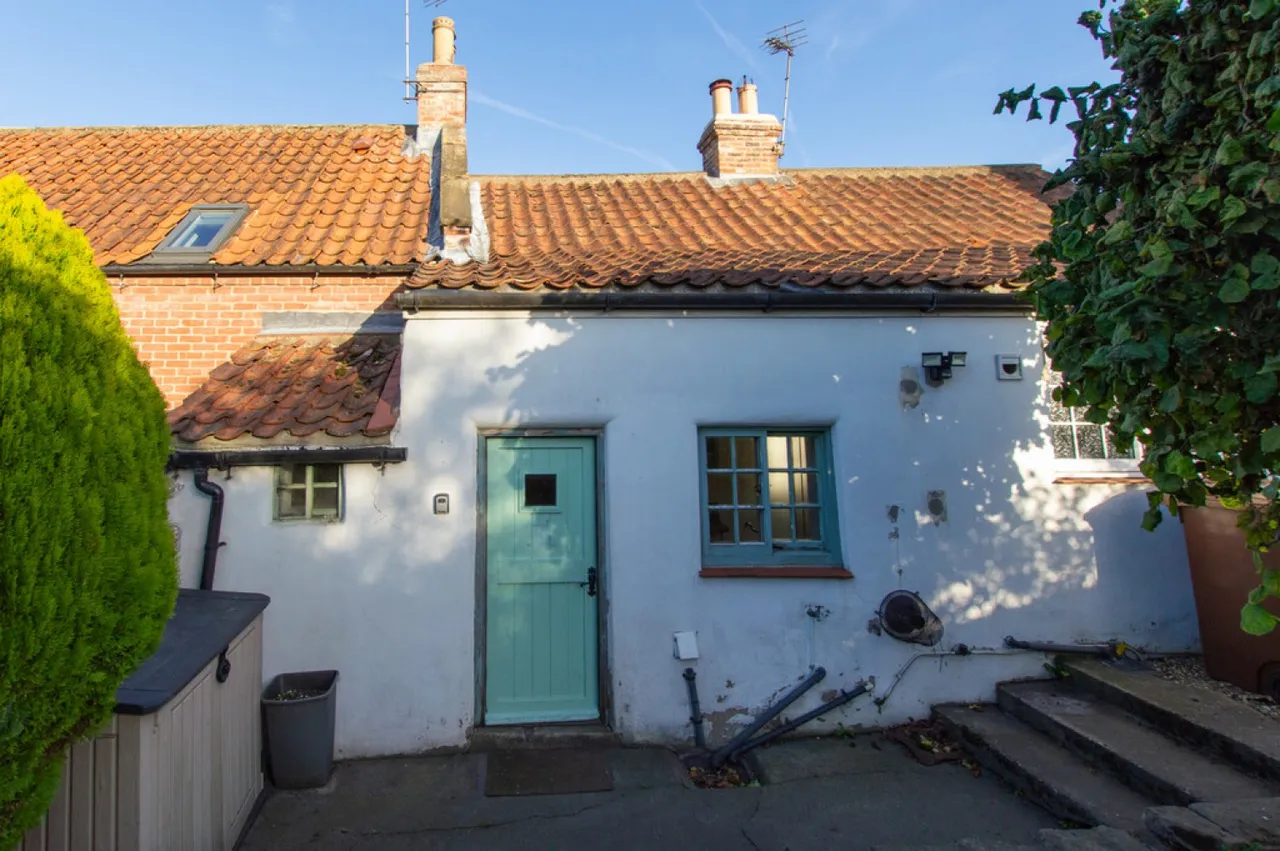 Yew Tree Cottages, Burythorpe, YO17, photo 9