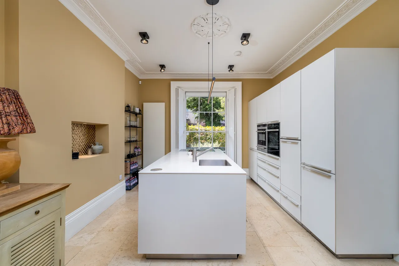 Chepstow Road, Notting Hill, London, photo 6