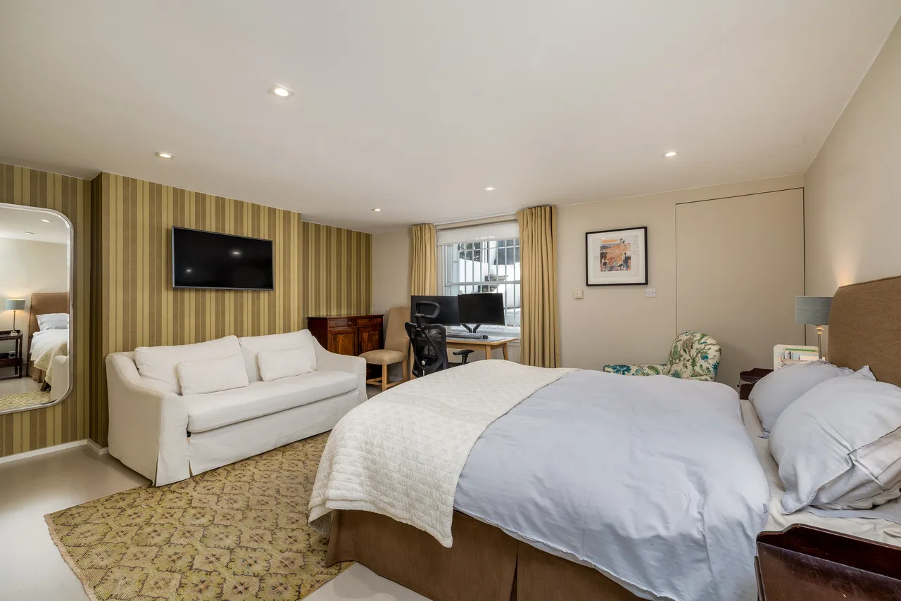 Chepstow Road, Notting Hill, London, photo 12