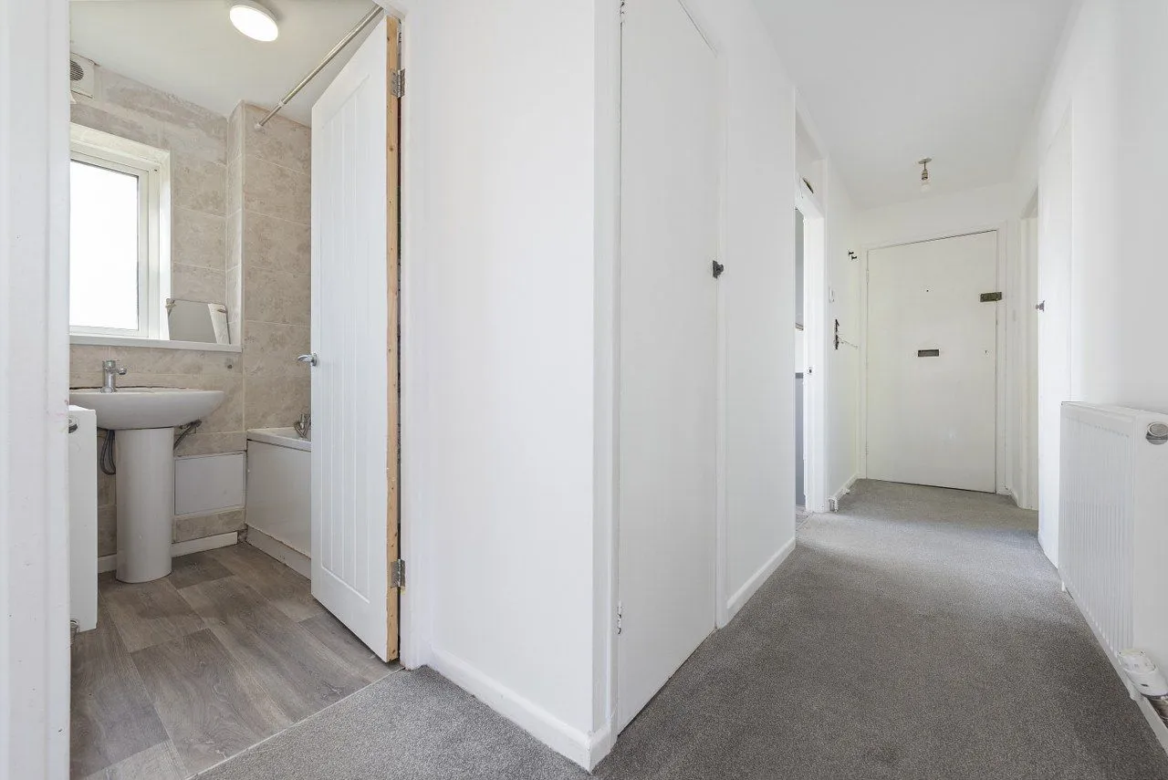 Oak Way, Crawley, RH10, photo 4