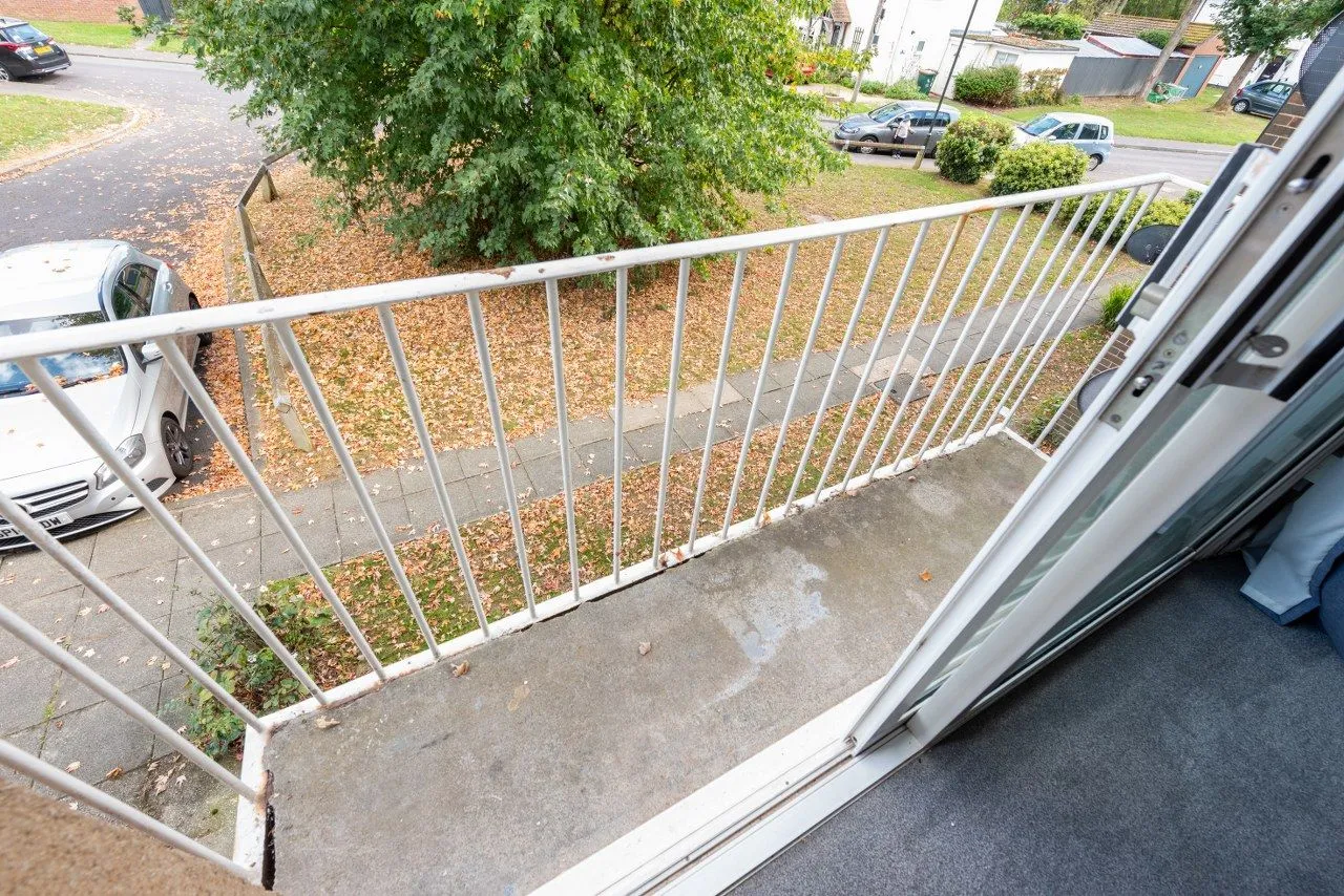 Oak Way, Crawley, RH10, photo 17