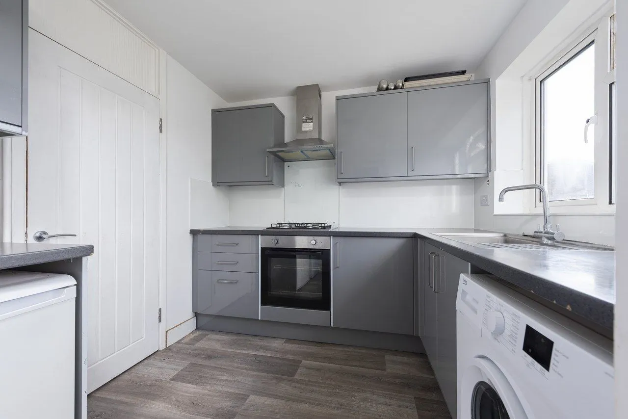 Oak Way, Crawley, RH10, photo 6