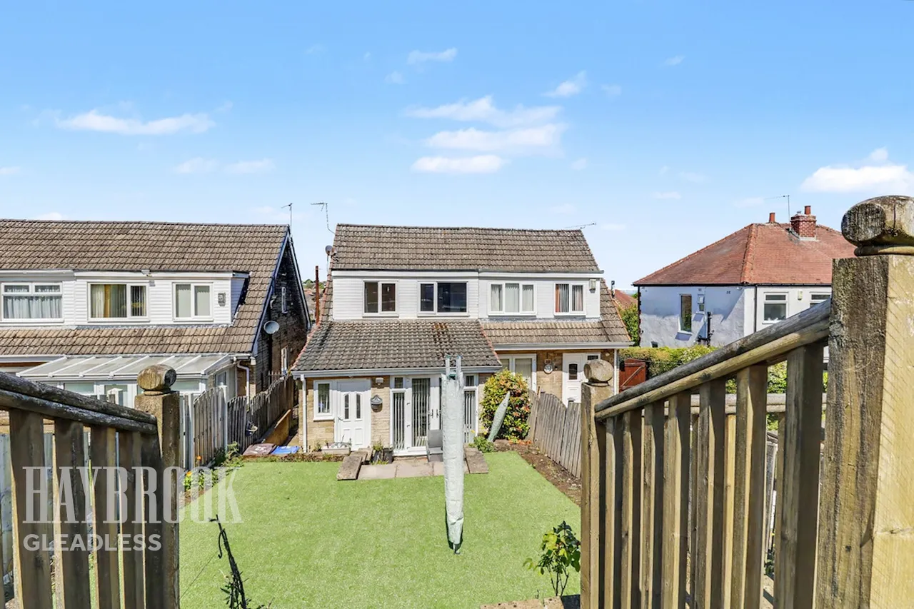 Crispin Drive, Sheffield, photo 24