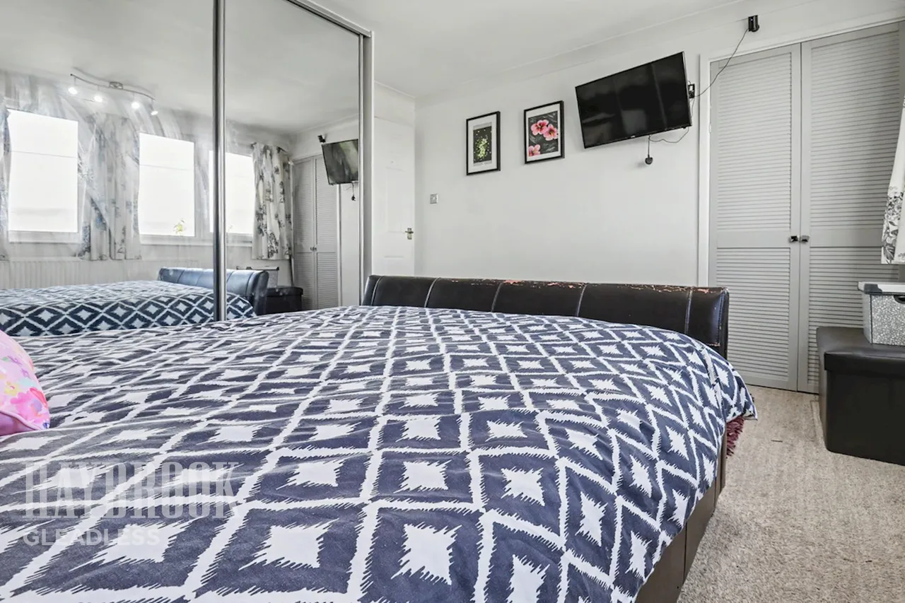 Crispin Drive, Sheffield, photo 17