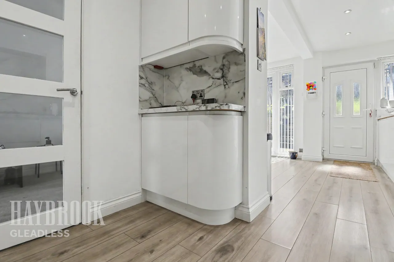 Crispin Drive, Sheffield, photo 11