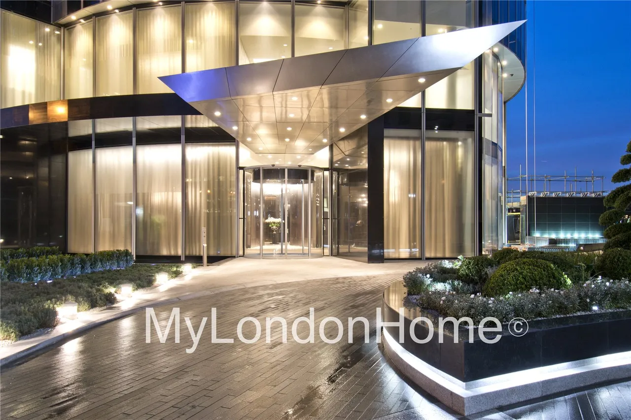 The Tower, St George Wharf, SW8, photo 16