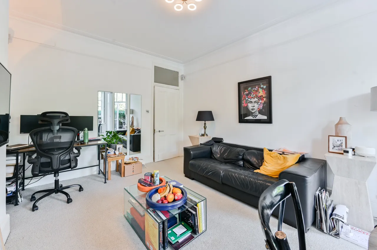 26 Primrose Mansions, Prince of Wales Drive, London, photo 9