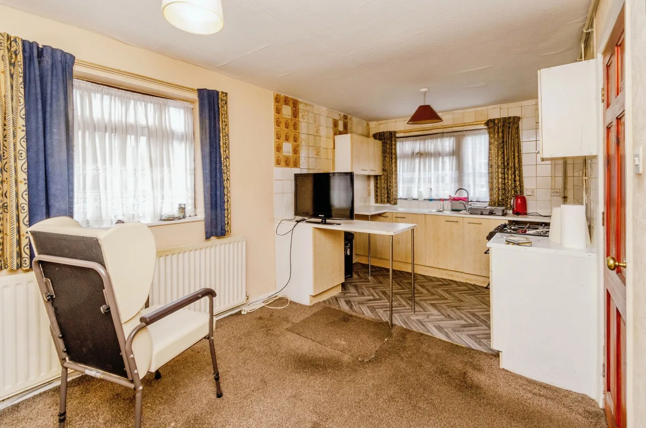 Victor Street, Caldmore, WS1, photo 4