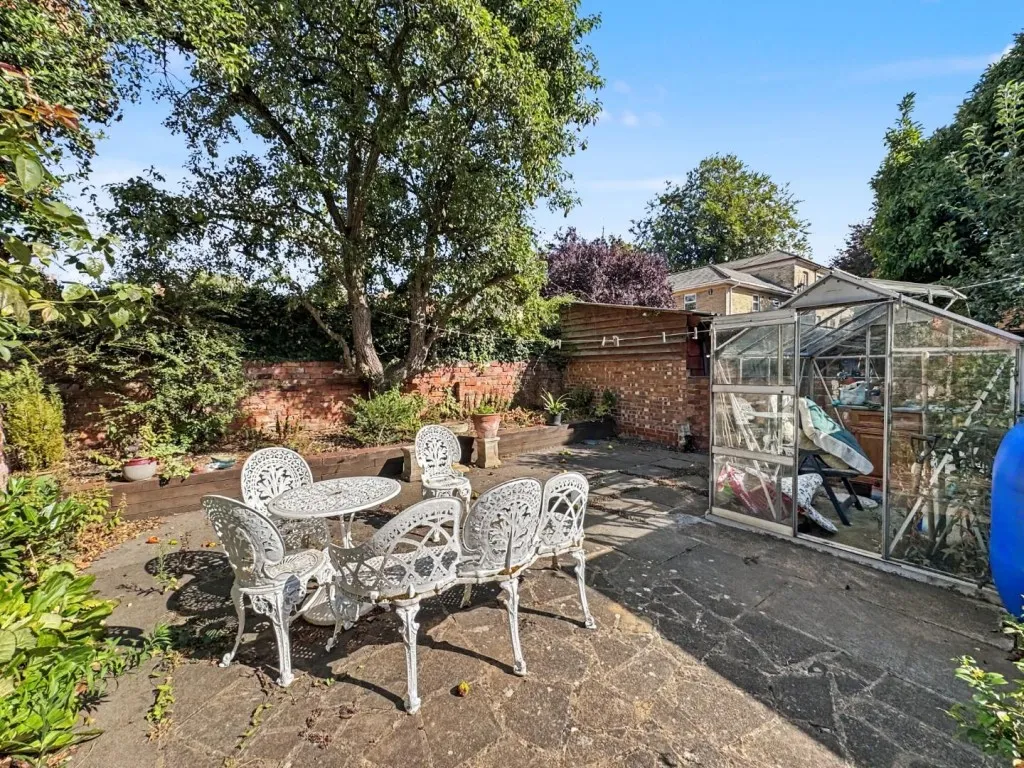 Cyril Street, Abington, photo 10