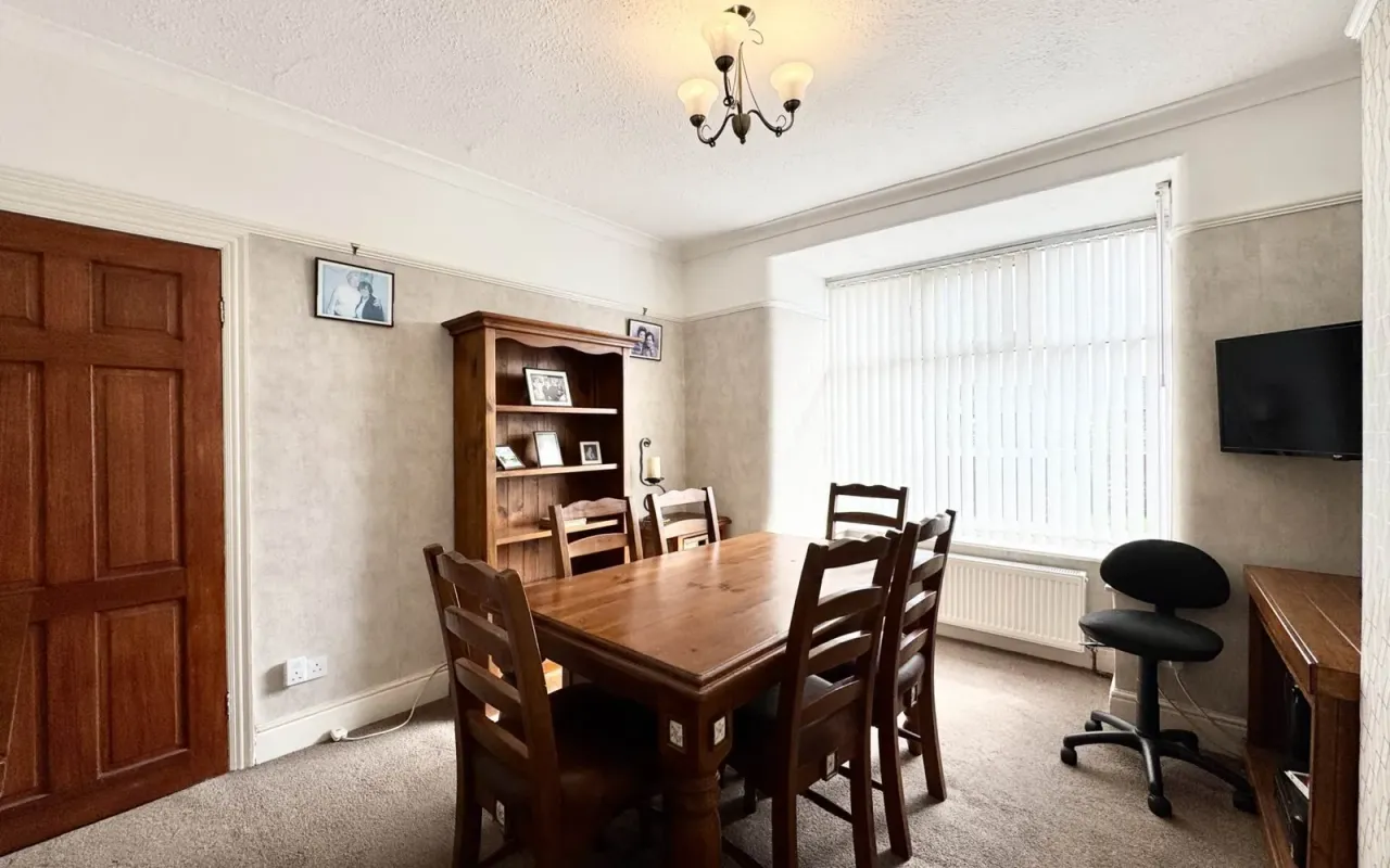 Prescot Road, St Helens, photo 11