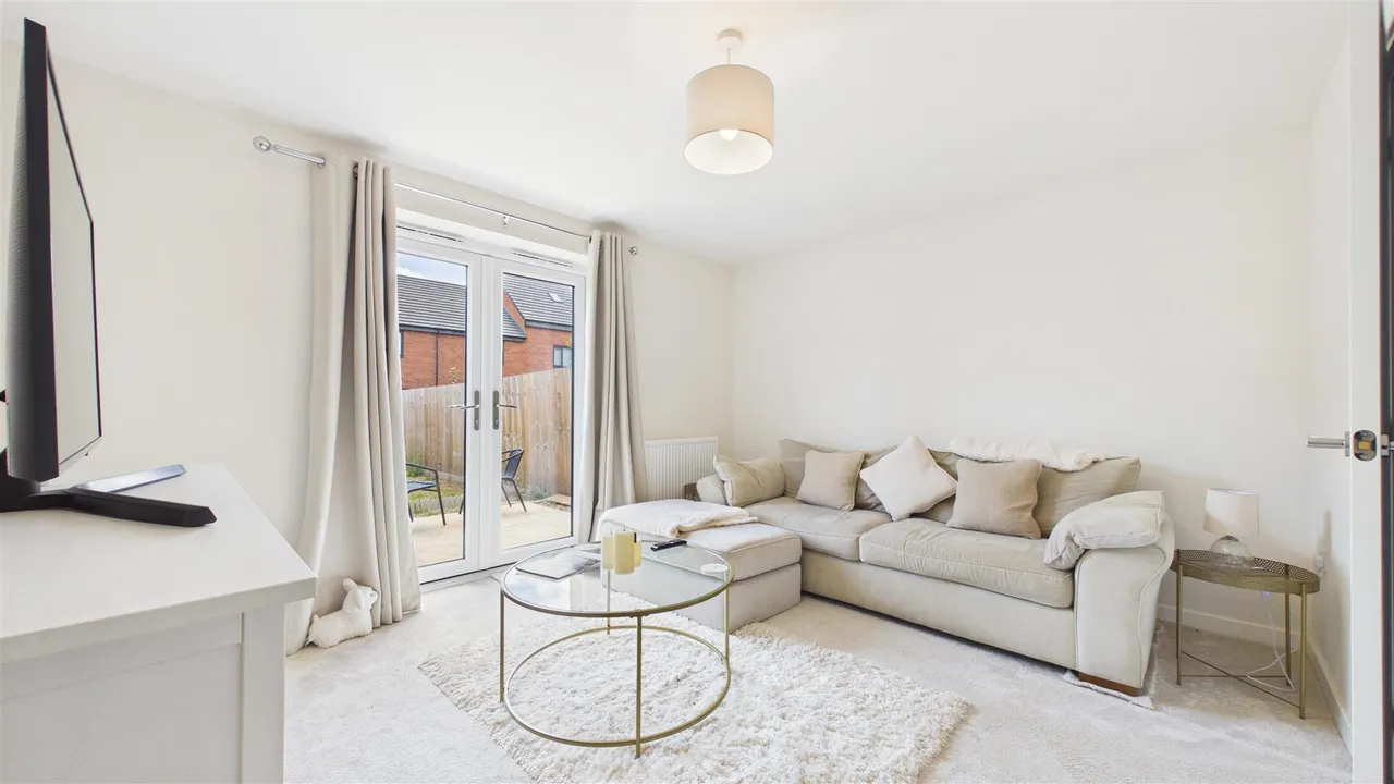 Noble Close, Gunthorpe, photo 4