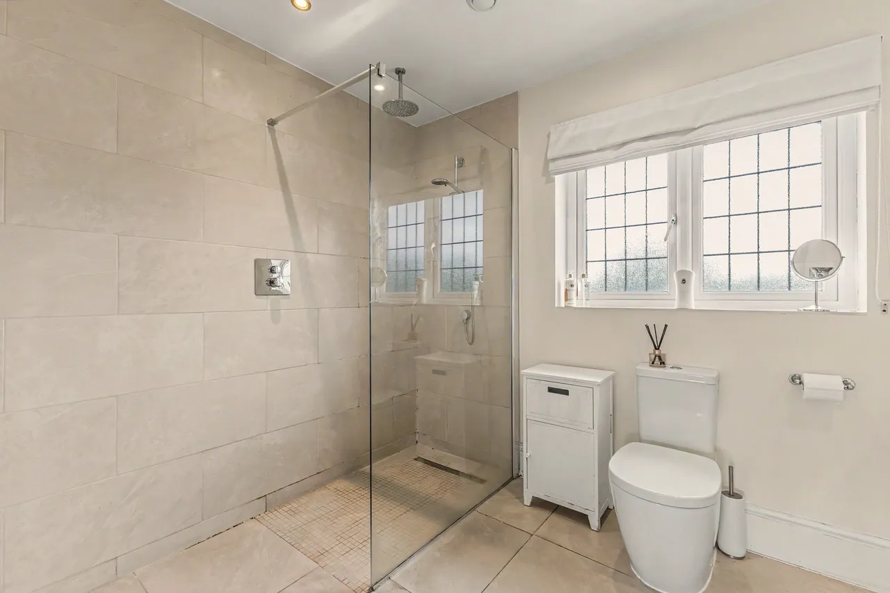 Lodge Park Drive, Evesham, WR11, photo 23