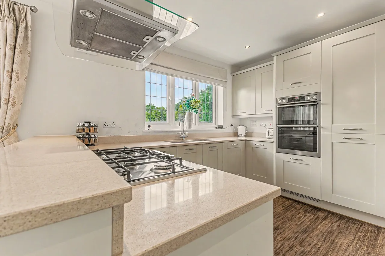 Lodge Park Drive, Evesham, WR11, photo 5