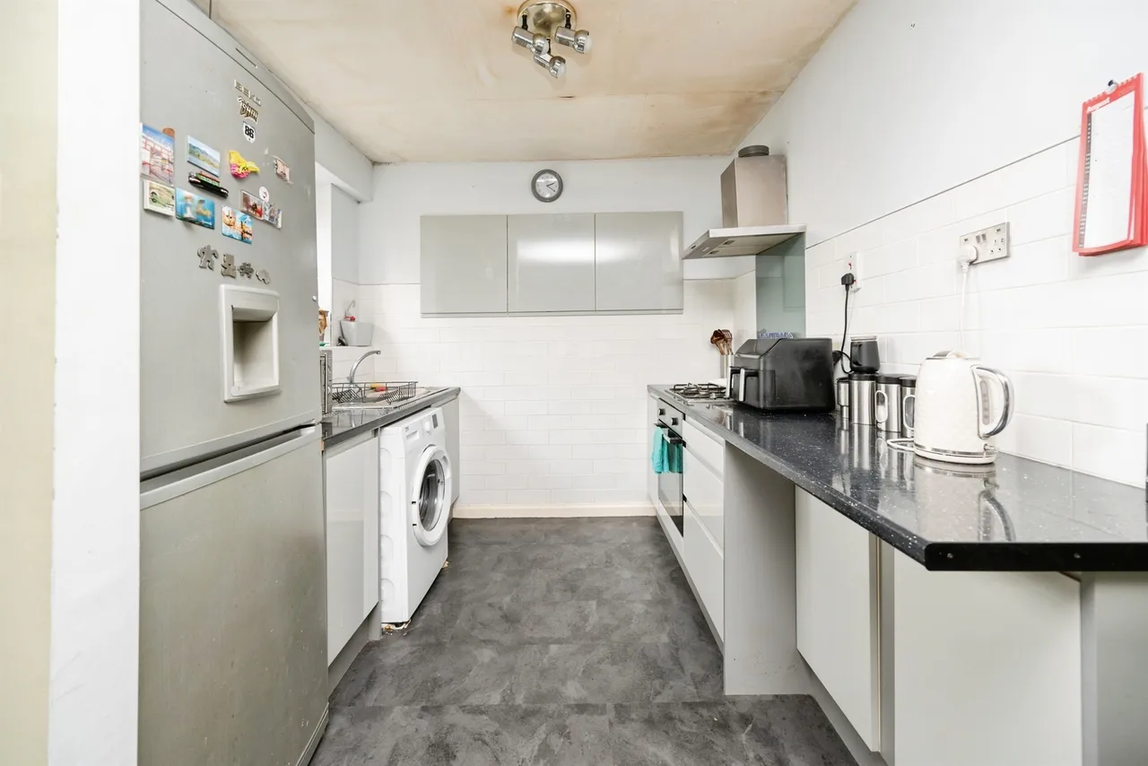 Vicarage Close, Birmingham, photo 2