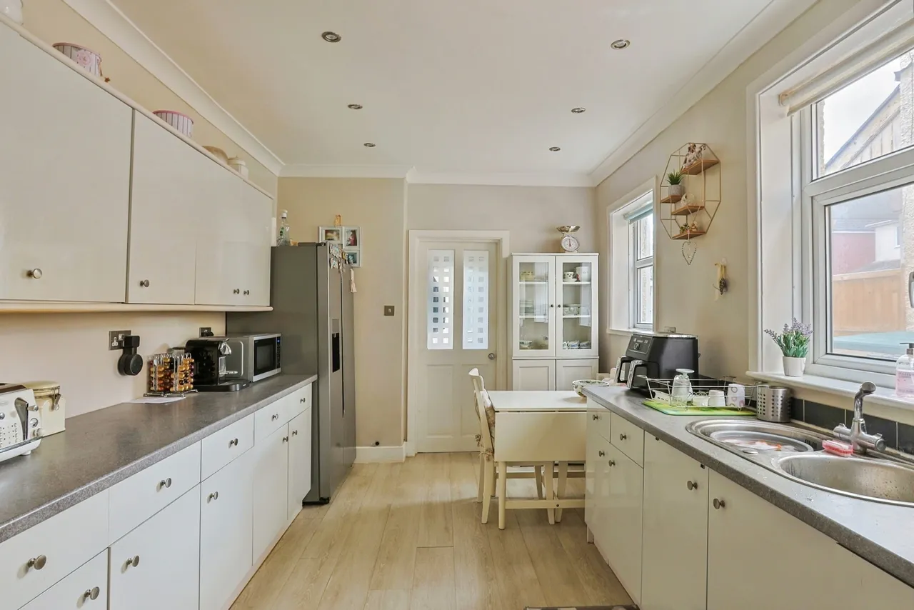 The Avenue, Moordown, BH9, photo 9